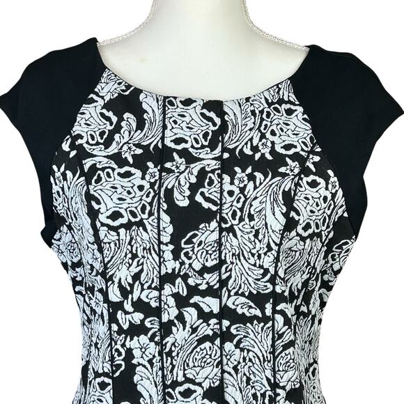 Alex Marie Dress Size Medium Black White Floral Lined Classic Fit Flare Corpcore - Picture 2 of 10